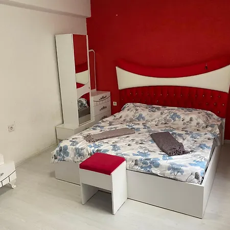 Skopje Hotel 2*