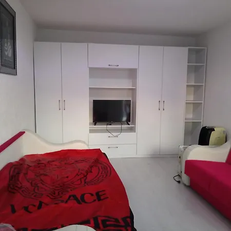 Skopje Hotel 2*